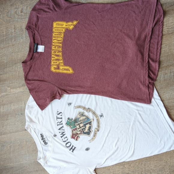 Warner Bros. Tops - Harry Potter shirt (leaving shop 1/11)